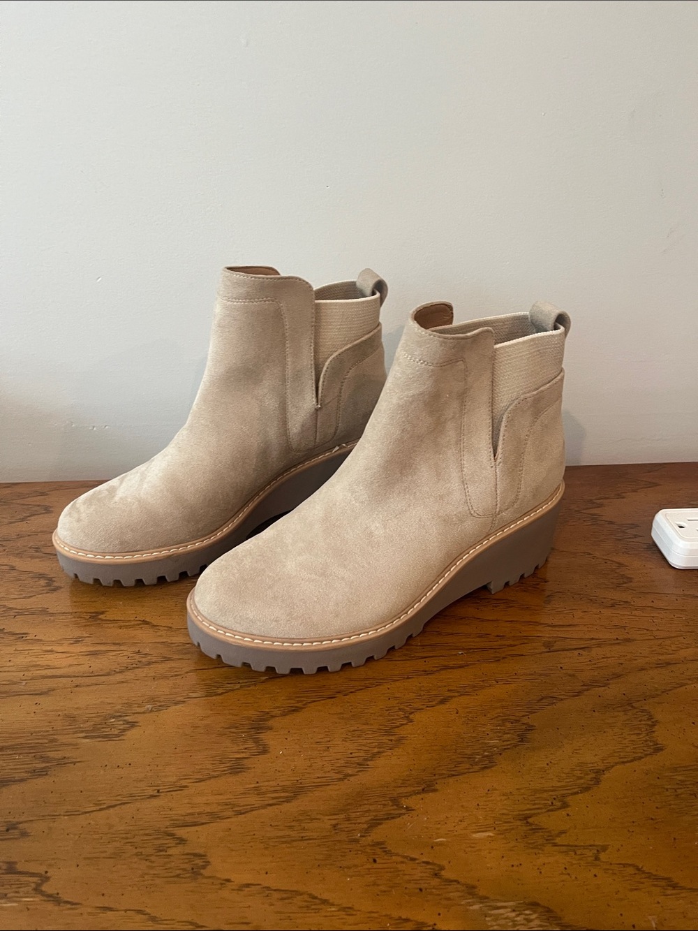 Dolce Vita DV tan wedge booties 8.5